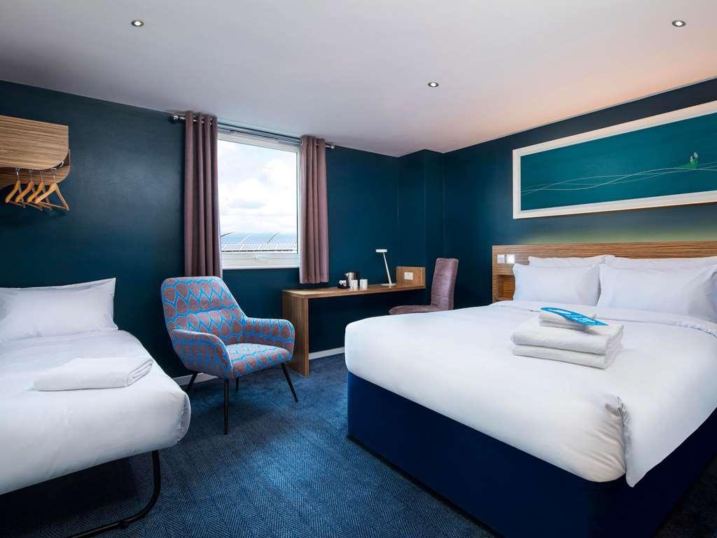 Travelodge London Central Bank Szoba fotó