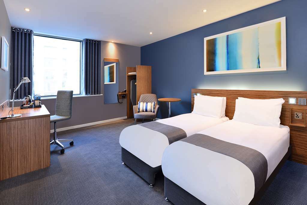 Travelodge London Central Bank Szoba fotó