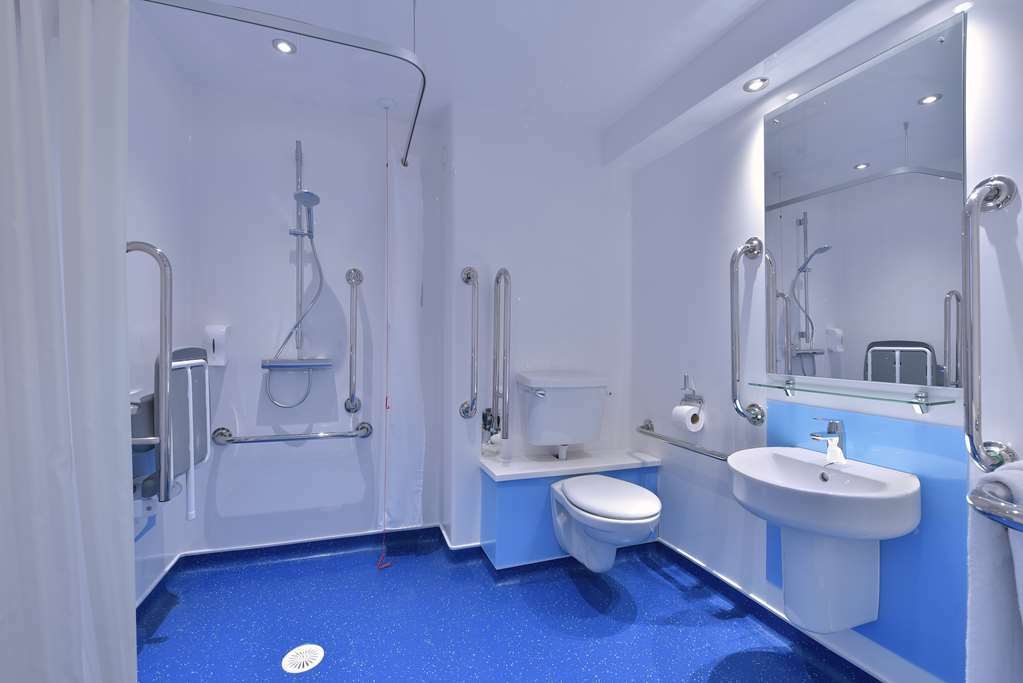 Travelodge London Central Bank Szoba fotó